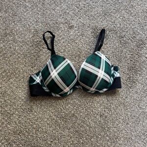 PINK Victoria's Secret bra